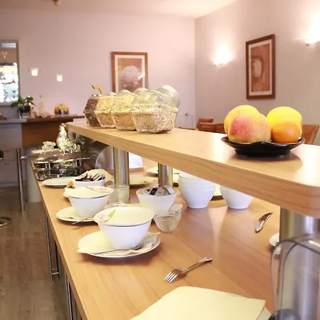 Am Schloss Broich Hotel 3*