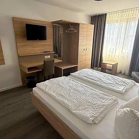 Hotel Am Schloss Broich