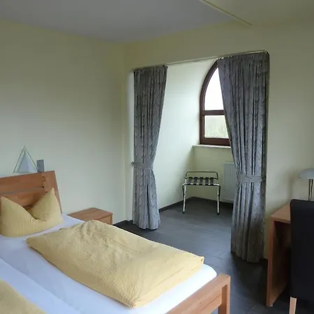 Am Schloss Broich Hotel Muelheim an der Ruhr