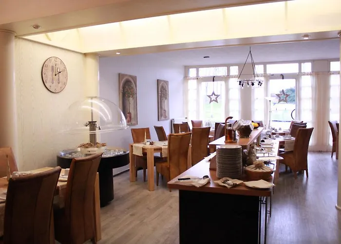 Otel Am Schloss Broich Mülheim an der Ruhr