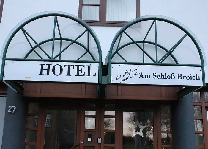 Am Schloss Broich Otel 3*