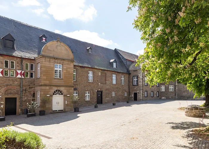 Am Schloss Broich Mülheim an der Ruhr